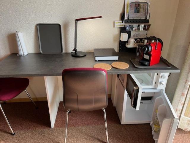 Ruhige Zimmer Im Gruenen Und Studio Im Naherholungsgebiet Sigigen Стая снимка